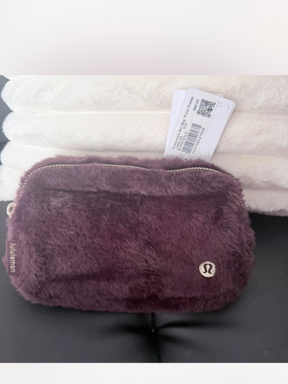 lululemon athletica Plush Zip Pouch in Plum Purple